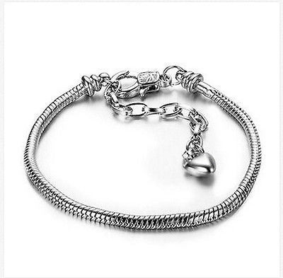 BeYoutiful Heart Charm Bangle